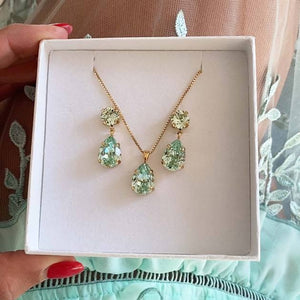 Caroline Svedbom halskjeder Mini drop necklace - chrysolite