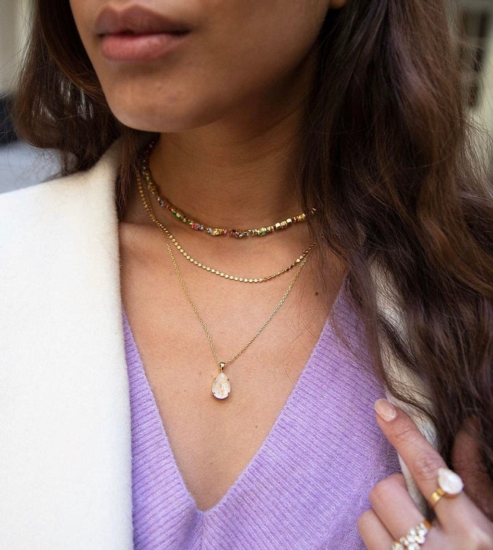 Caroline Svedbom halskjeder Mini drop necklace - chrysolite