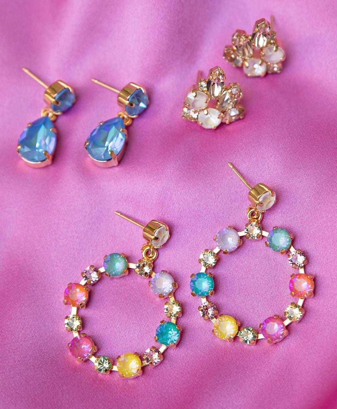 Caroline Svedbom øredobber Calanthe earrings - pretty flower combo