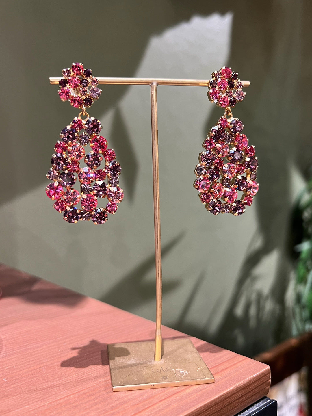 Caroline Svedbom øredobber Hanna earrings - iris combo