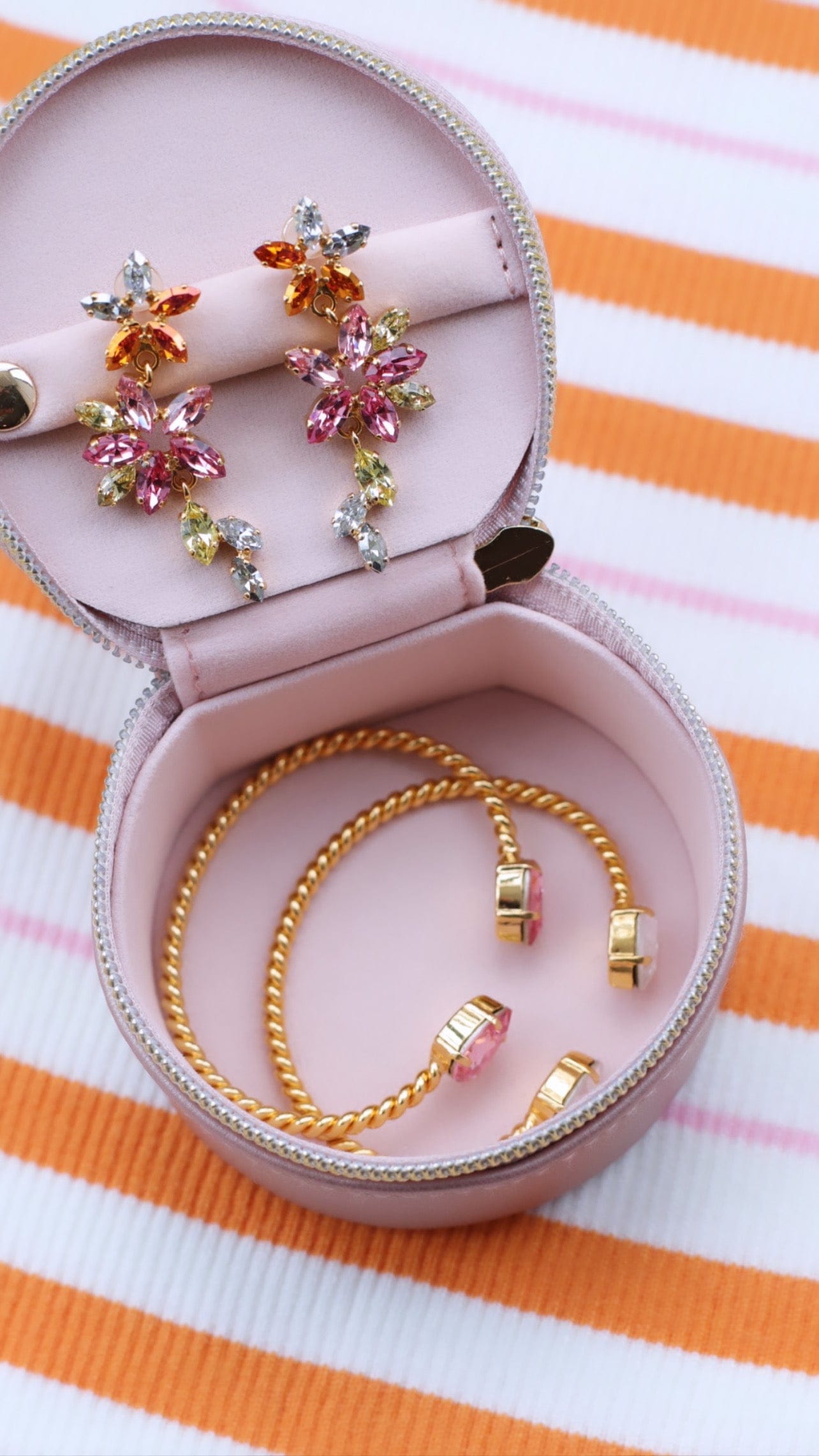 Caroline Svedbom øredobber Mini organizer - pink