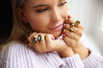 Last inn bildet i Galleri-visningsprogrammet, Caroline Svedbom ringer Classic drop ring - scarlet

