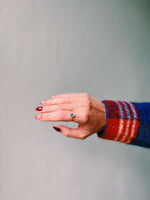 Last inn bildet i Galleri-visningsprogrammet, Caroline Svedbom ringer Niki ring - light turquoise
