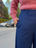 Last inn bildet i Galleri-visningsprogrammet, Dianas Vintage bukser Hepburn Pants - dark blue
