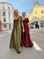 Last inn bildet i Galleri-visningsprogrammet, Dianas Vintage kjoler Diana dress - gold glitter
