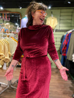 Last inn bildet i Galleri-visningsprogrammet, Dianas Vintage kjoler Frida Dress midi velvet - bordeaux
