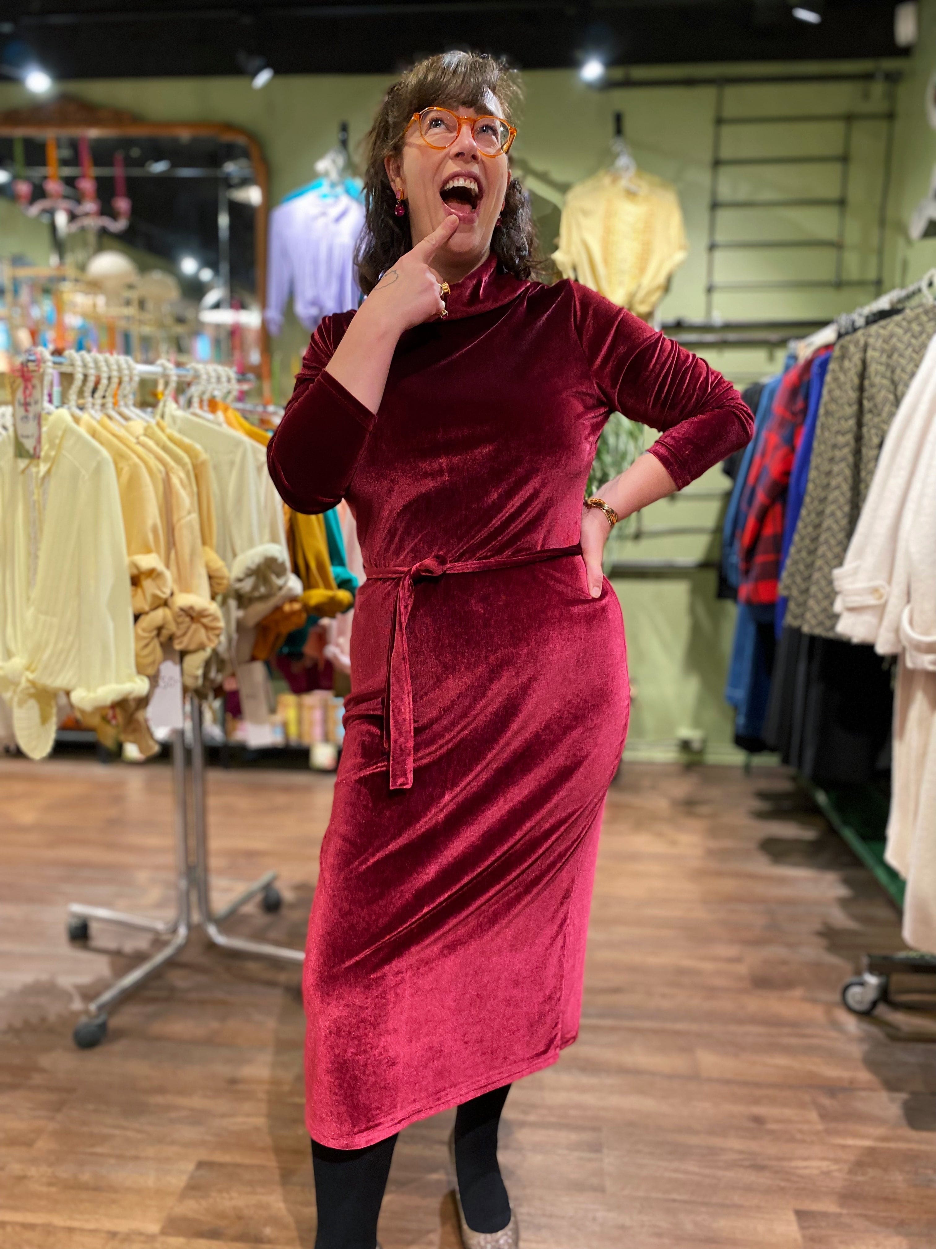 Dianas Vintage kjoler Frida Dress midi velvet - bordeaux