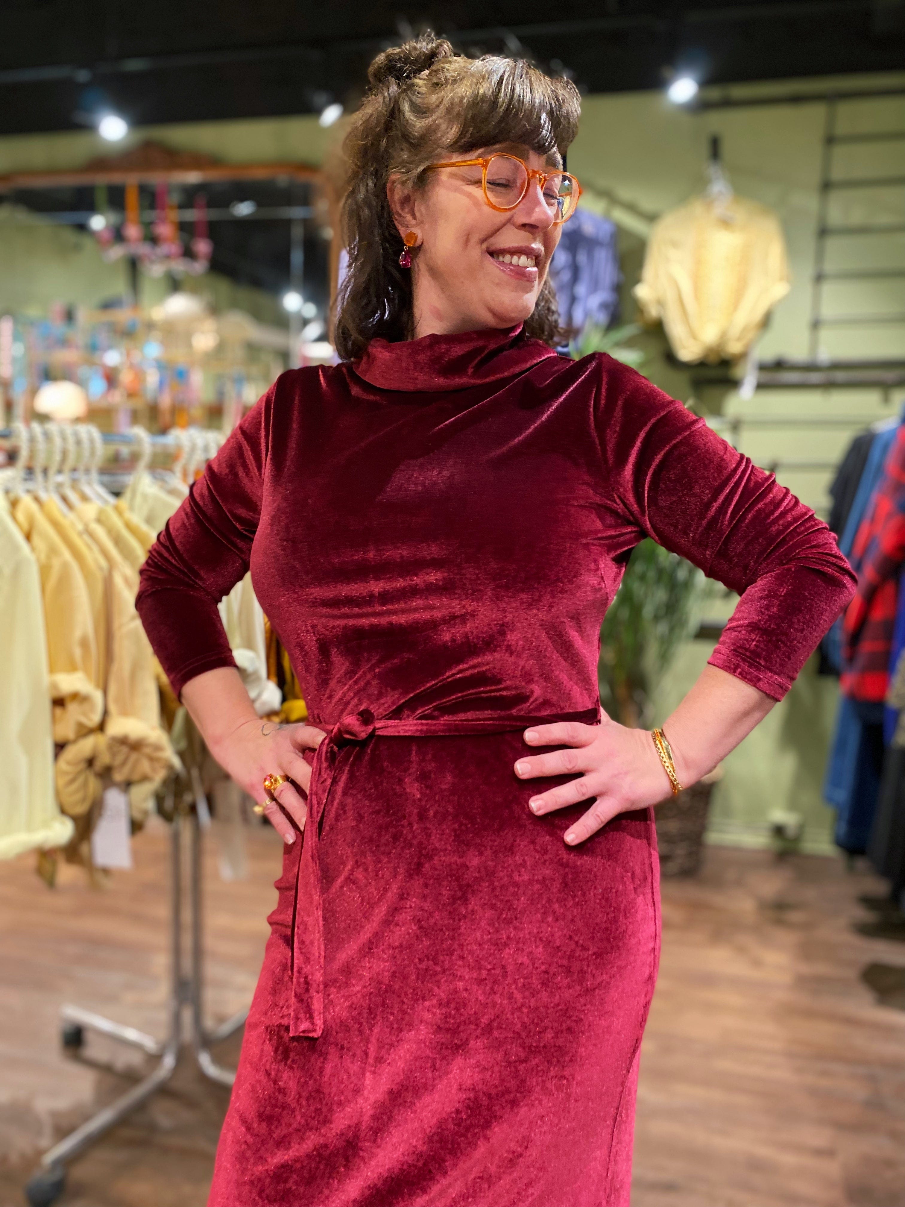 Dianas Vintage kjoler Frida Dress midi velvet - bordeaux