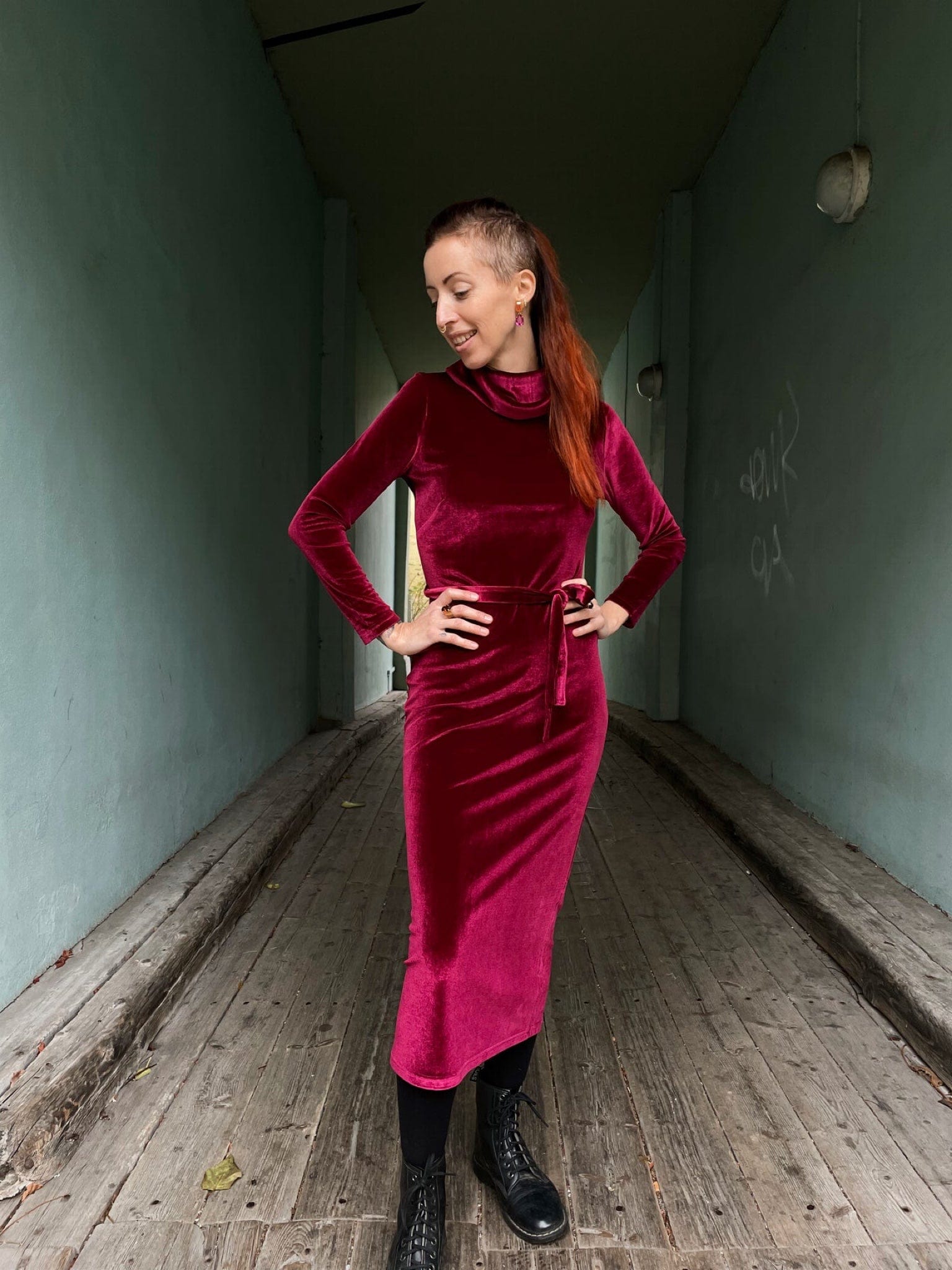 Dianas Vintage kjoler Frida Dress midi velvet - bordeaux