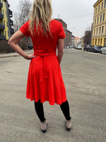 Last inn bildet i Galleri-visningsprogrammet, Dianas Vintage kjoler Wrap me dress - high risk red

