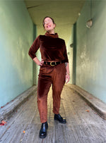 Last inn bildet i Galleri-visningsprogrammet, Dianas Vintage Overdeler Frida Top velvet - chocolate

