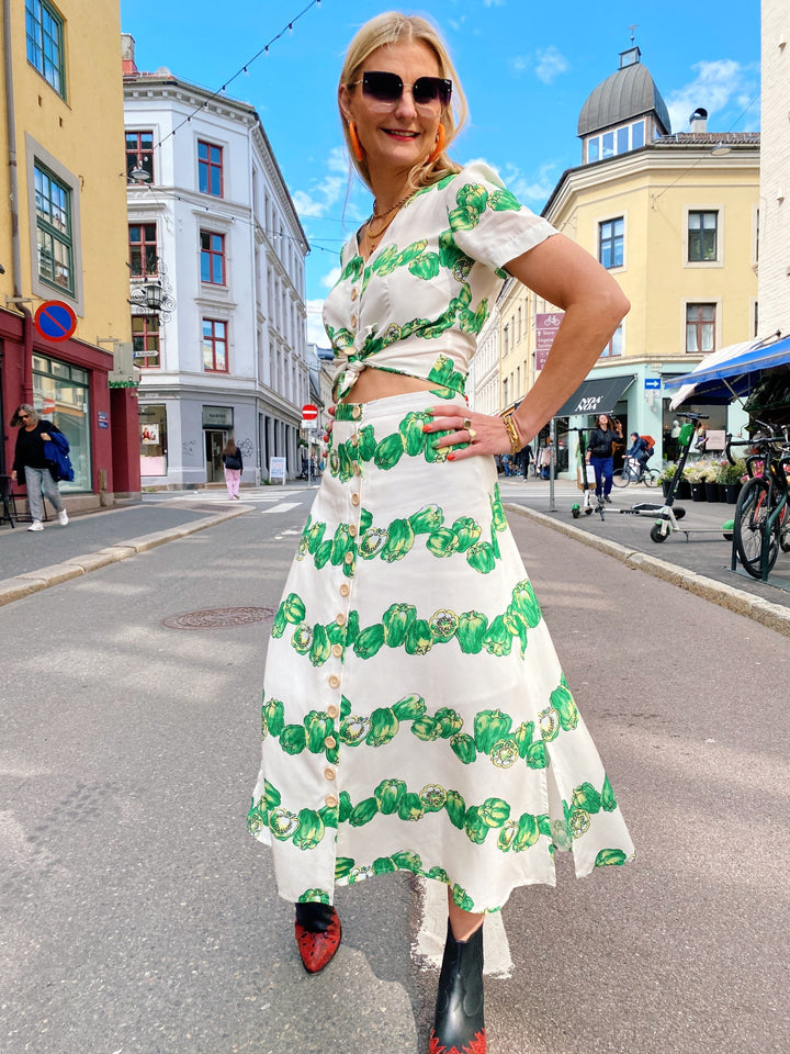 Dianas Vintage skjørt Betty Button skirt - green pepper