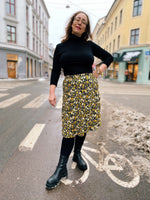 Last inn bildet i Galleri-visningsprogrammet, Dianas Vintage skjørt Synne Skirt - floral

