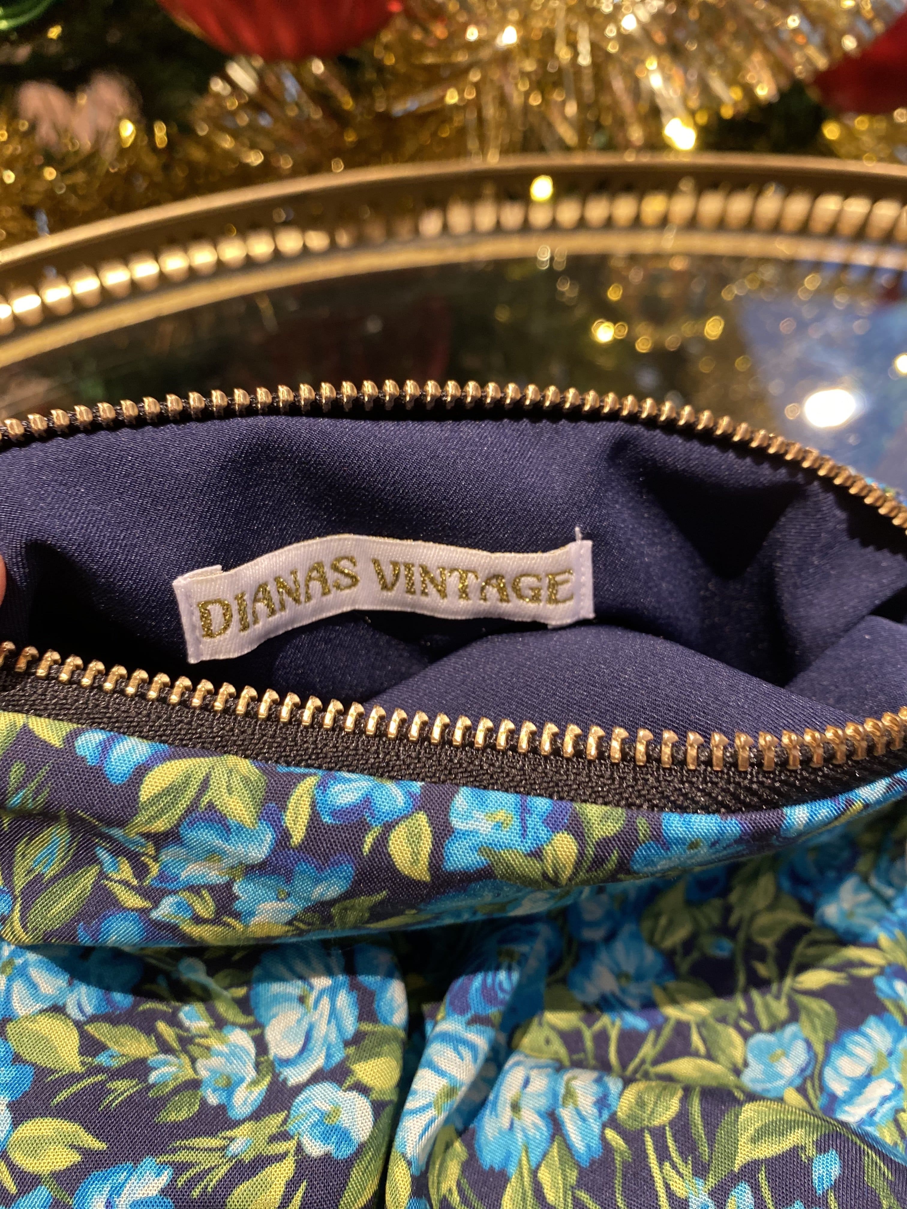 Dianas Vintage Sminkepung Sminkepung av restestoff - Blue forest