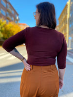 Last inn bildet i Galleri-visningsprogrammet, Dianas Vintage Topper Stay Warm top - bordeaux
