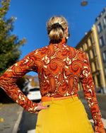 Last inn bildet i Galleri-visningsprogrammet, Dianas Vintage turtleneck Perfect polo - paisley
