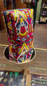 Last inn og spill av video i Gallerivisningen, Toalettmappe stor - red graphic
