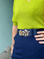 Last inn bildet i Galleri-visningsprogrammet, Frøken Dianas salonger belter Strikkbelte Leaf - blå
