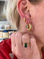 Last inn bildet i Galleri-visningsprogrammet, Frøken Dianas salonger øredobber Hoop - green dangle
