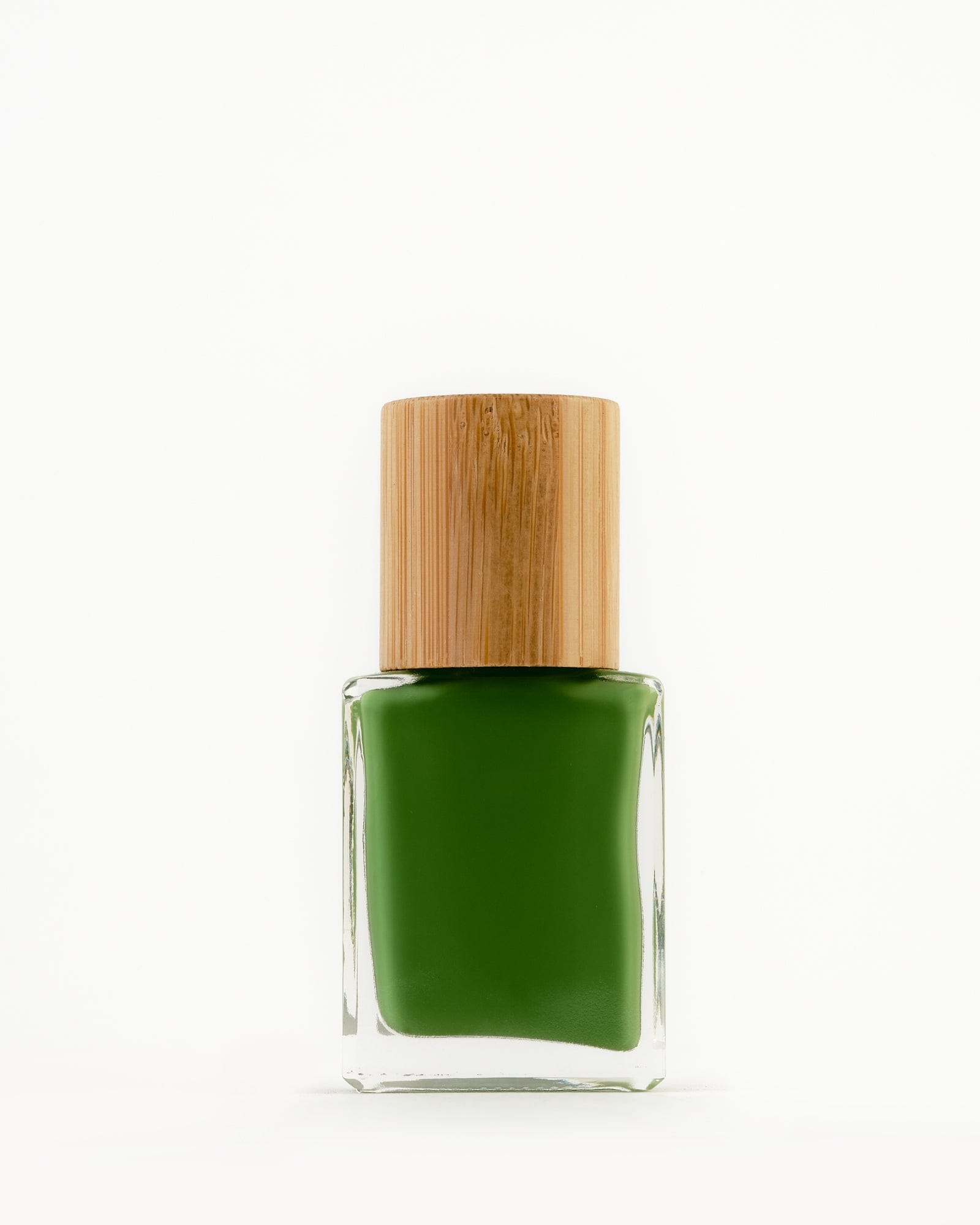 Grønn, Vegansk og giftfri neglelakk fra det italienske merket Licia Florio  - Humus