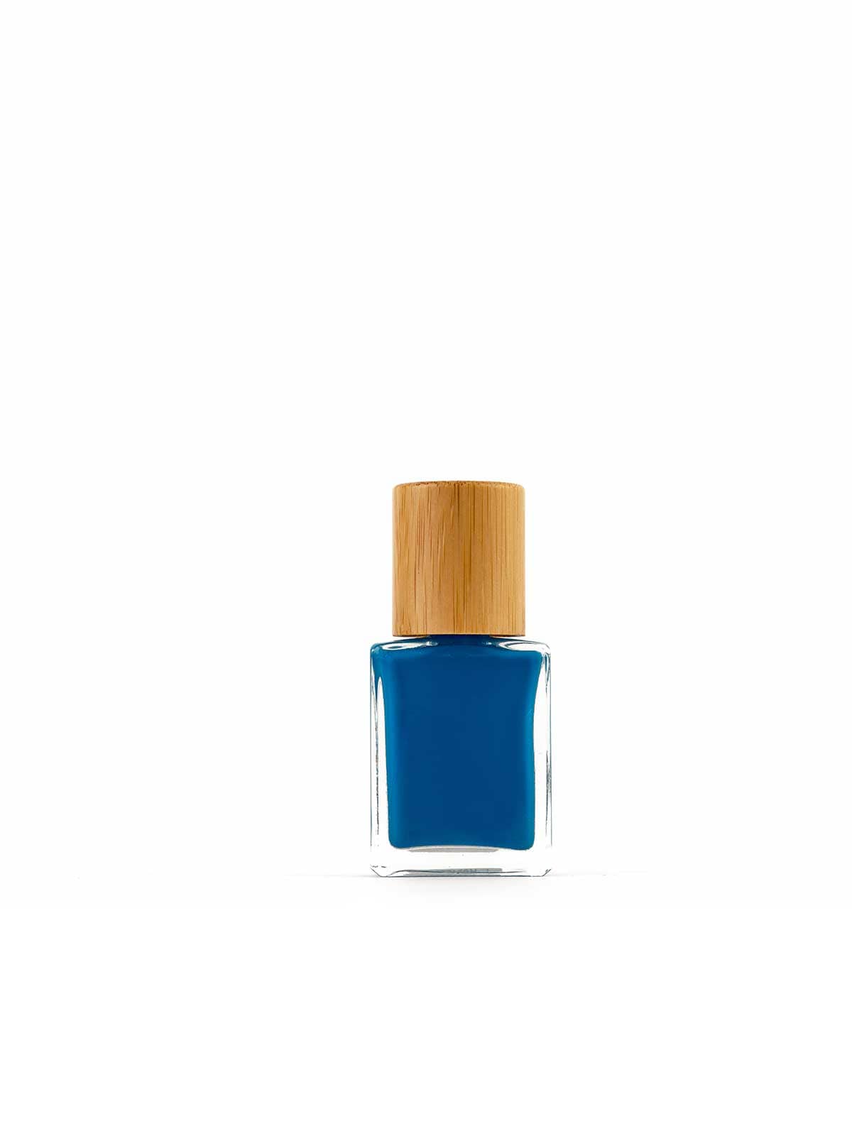 Blå, Vegansk og giftfri neglelakk fra det italienske merket Licia Florio - Oolong