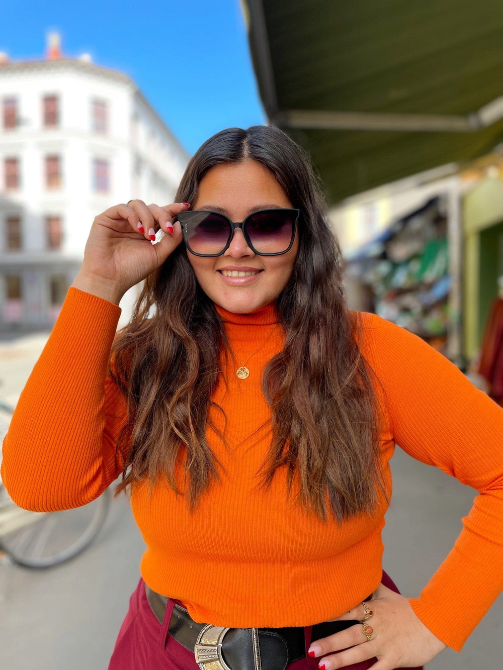 Otra Eyewear solbriller Betty - black