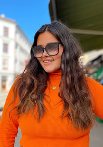 Otra Eyewear solbriller Betty - black