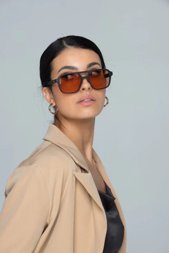 Otra Eyewear solbriller Kiki - black