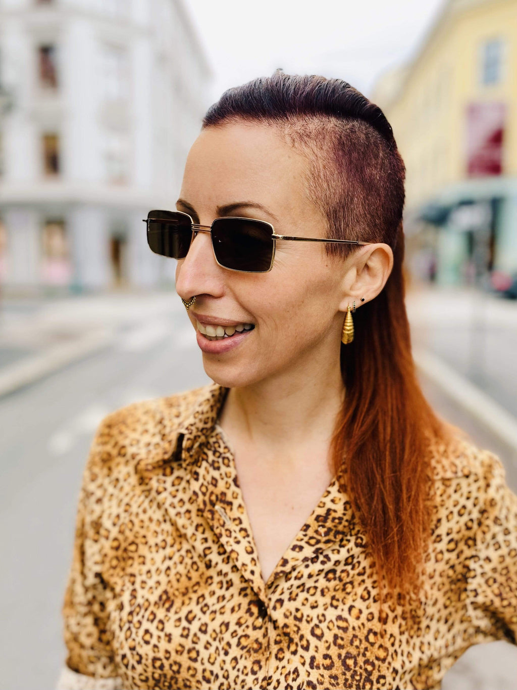 Otra Eyewear solbriller Lia - gold