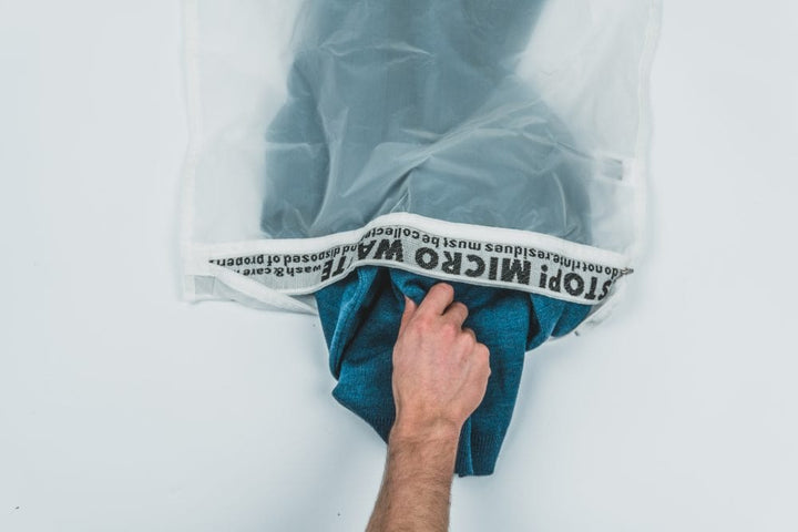 Guppyfriend vaskepose som forhindrer utlslipp av mikroplast