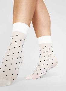 Swedish Stockings strømpebukser Eva Dot socks 20 den - ivory/black