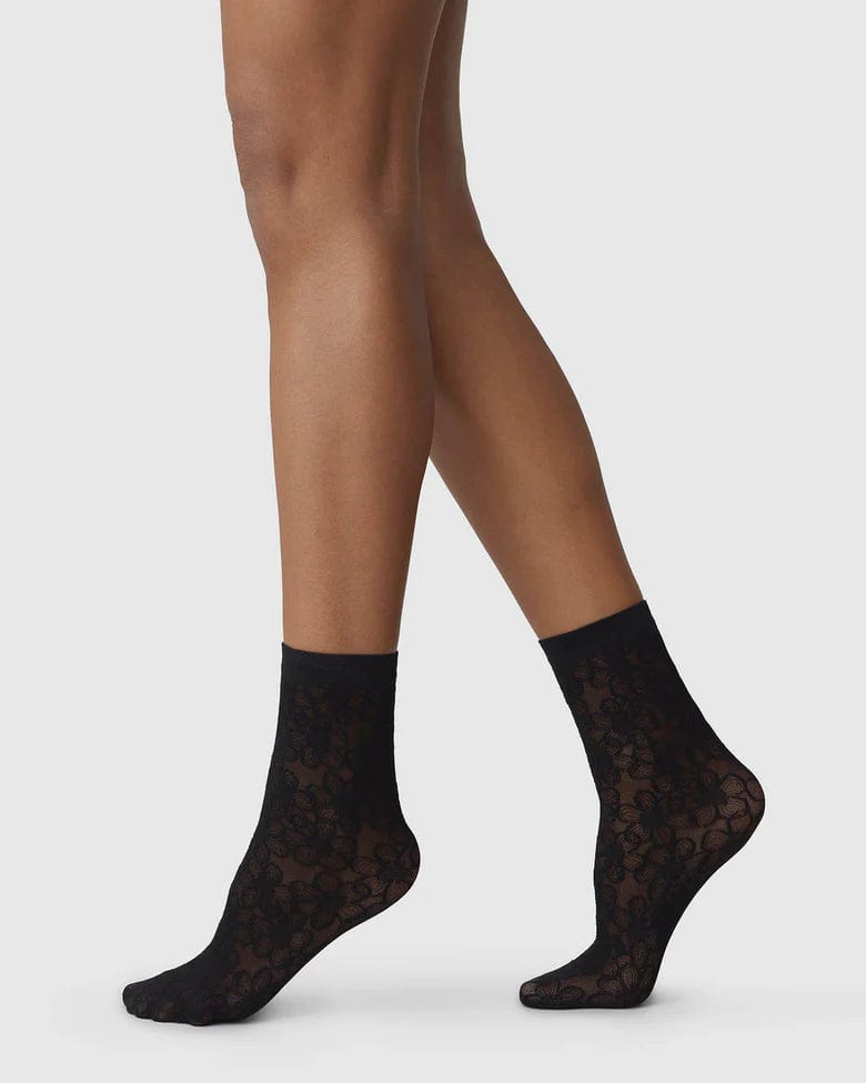 Swedish Stockings strømpebukser Maja flower socks 30 den - black