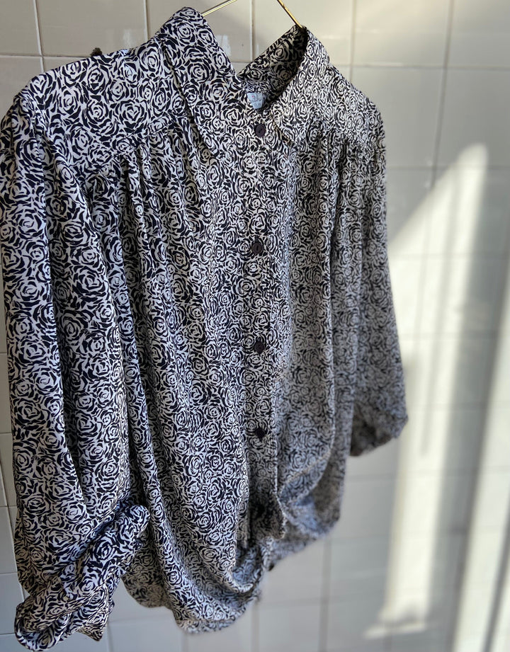 Vintage Vintage bluser 3XL Vintagebluse - Abstrakte roser , str 3XL