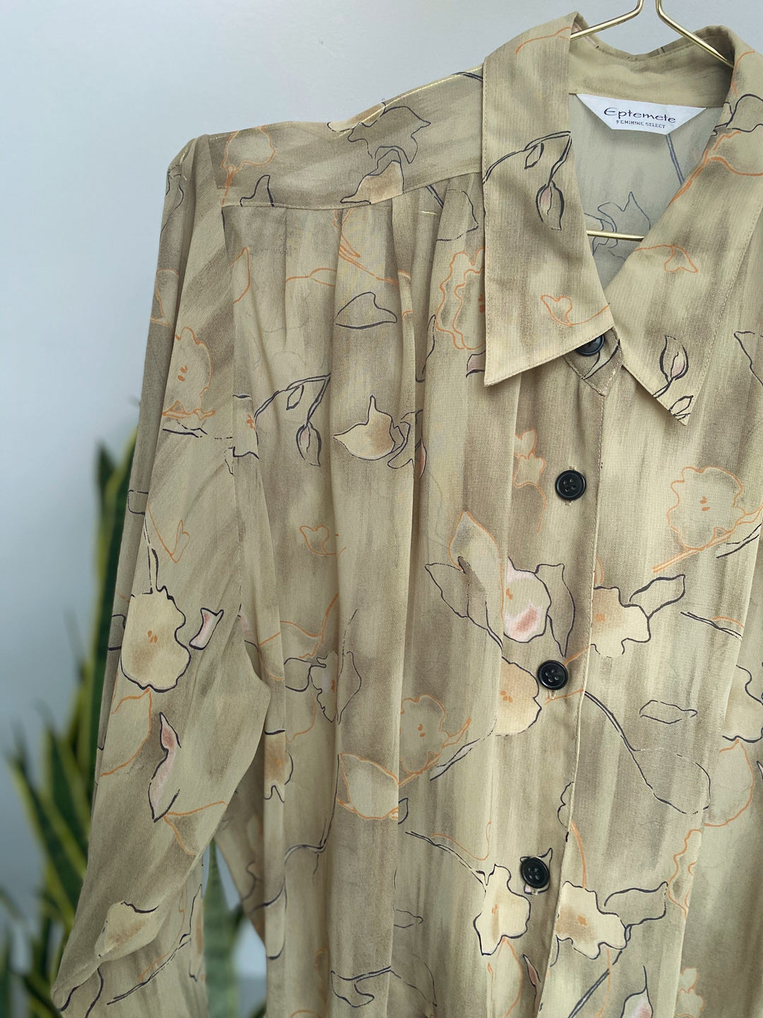 Vintage Vintage bluser XL Vintagebluse - beige med blomstertegninger, str XL