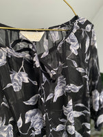 Last inn bildet i Galleri-visningsprogrammet, Vintage Vintage bluser S/M Vintagebluse - Nattroser, str S/M
